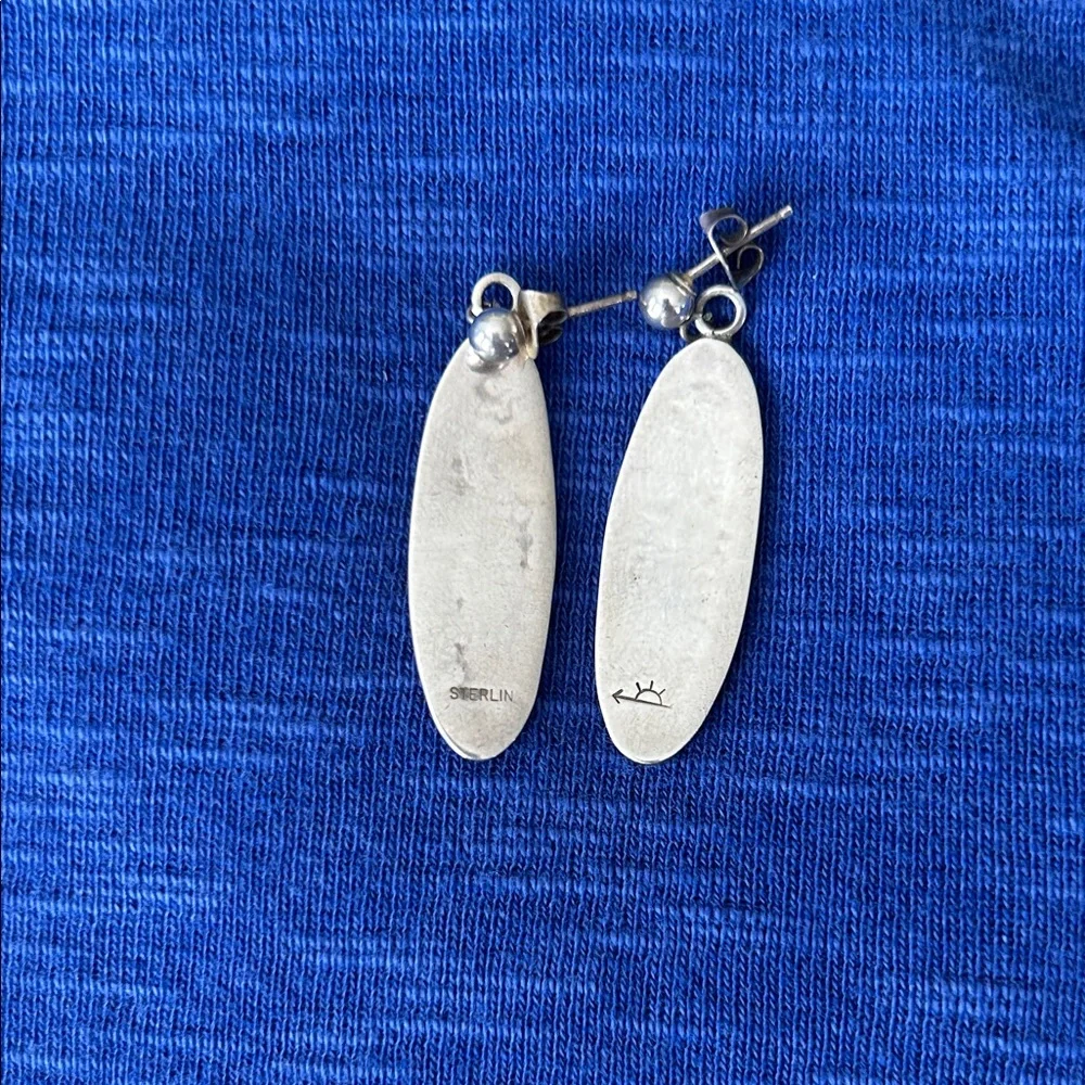 Hopi Sterling Silver Oval Earrings with Tribal Design - Picture 2 of 7